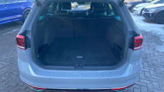 Volkswagen Passat 2.0 TDI EVO SCR R-Line 5dr DSG Diesel Estate